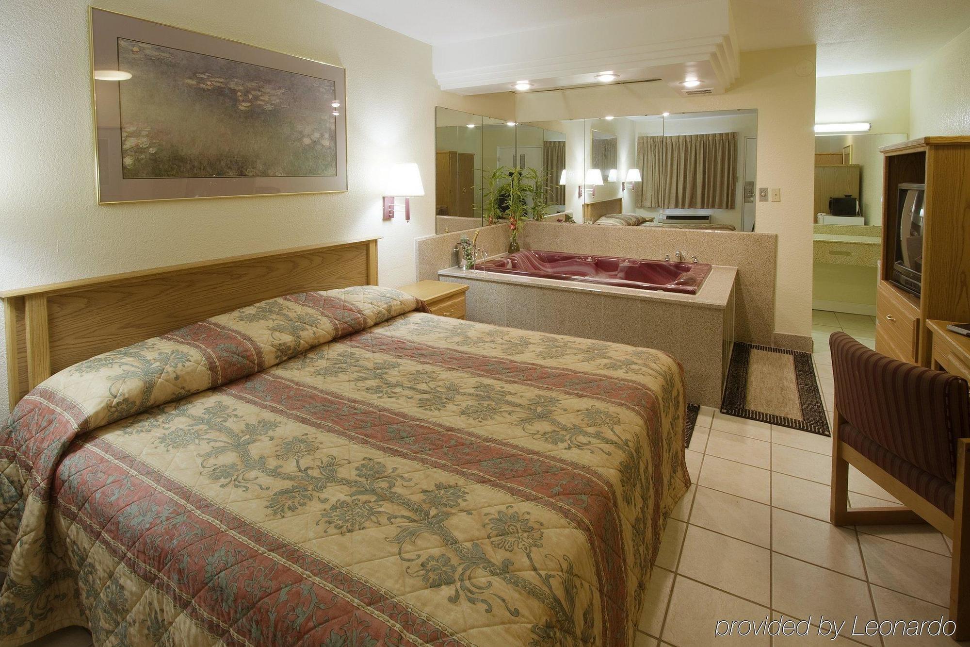 Executive Inn Форт Уейн Стая снимка